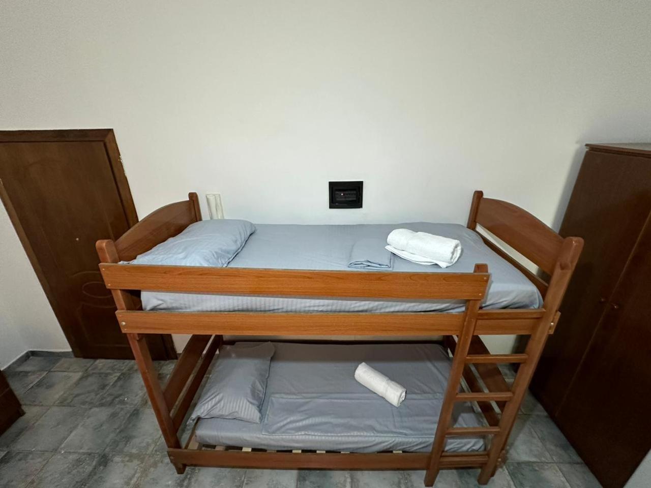 Hotel Adriatik Shëngjin Εξωτερικό φωτογραφία
