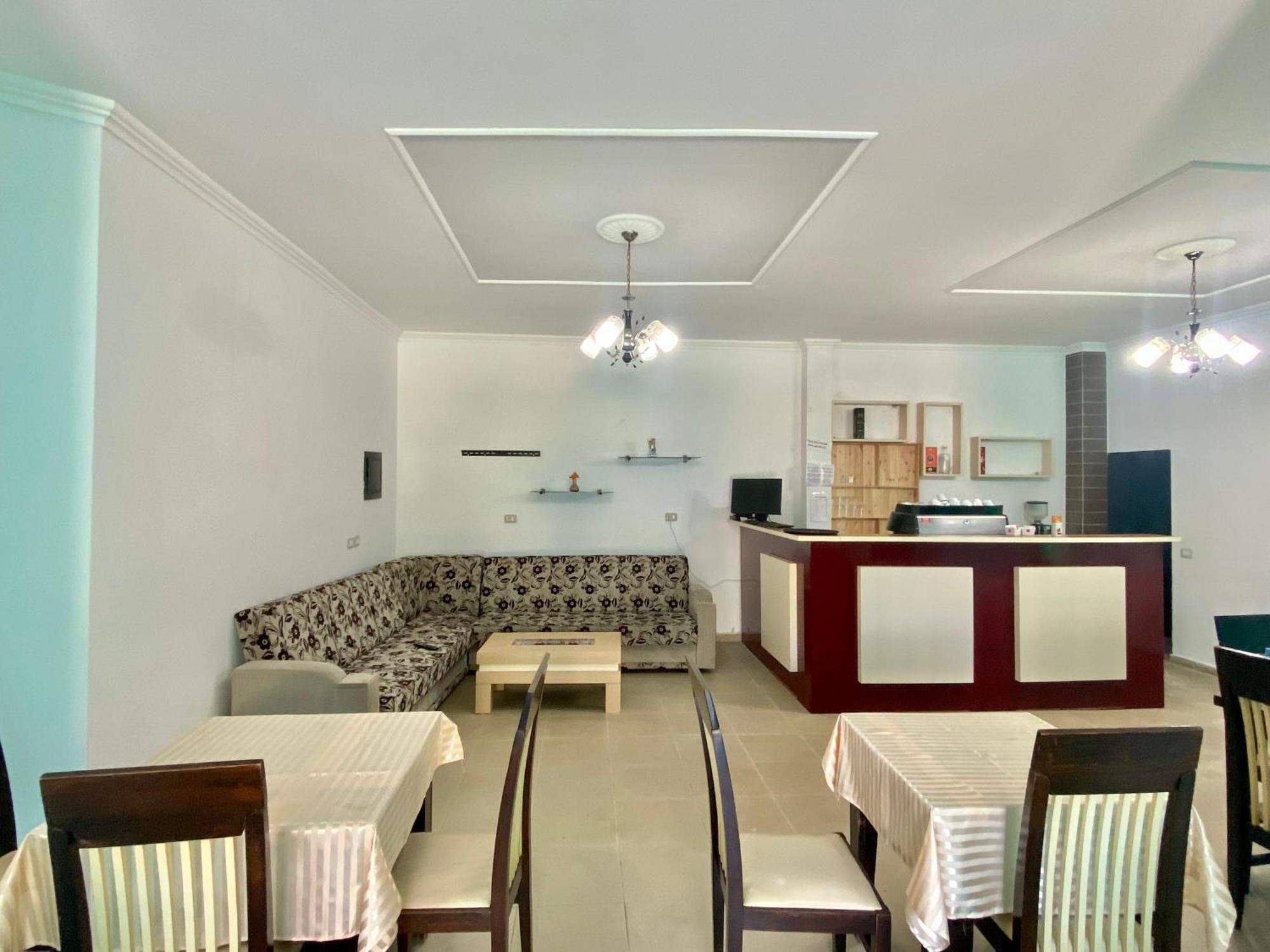 Hotel Adriatik Shëngjin Εξωτερικό φωτογραφία