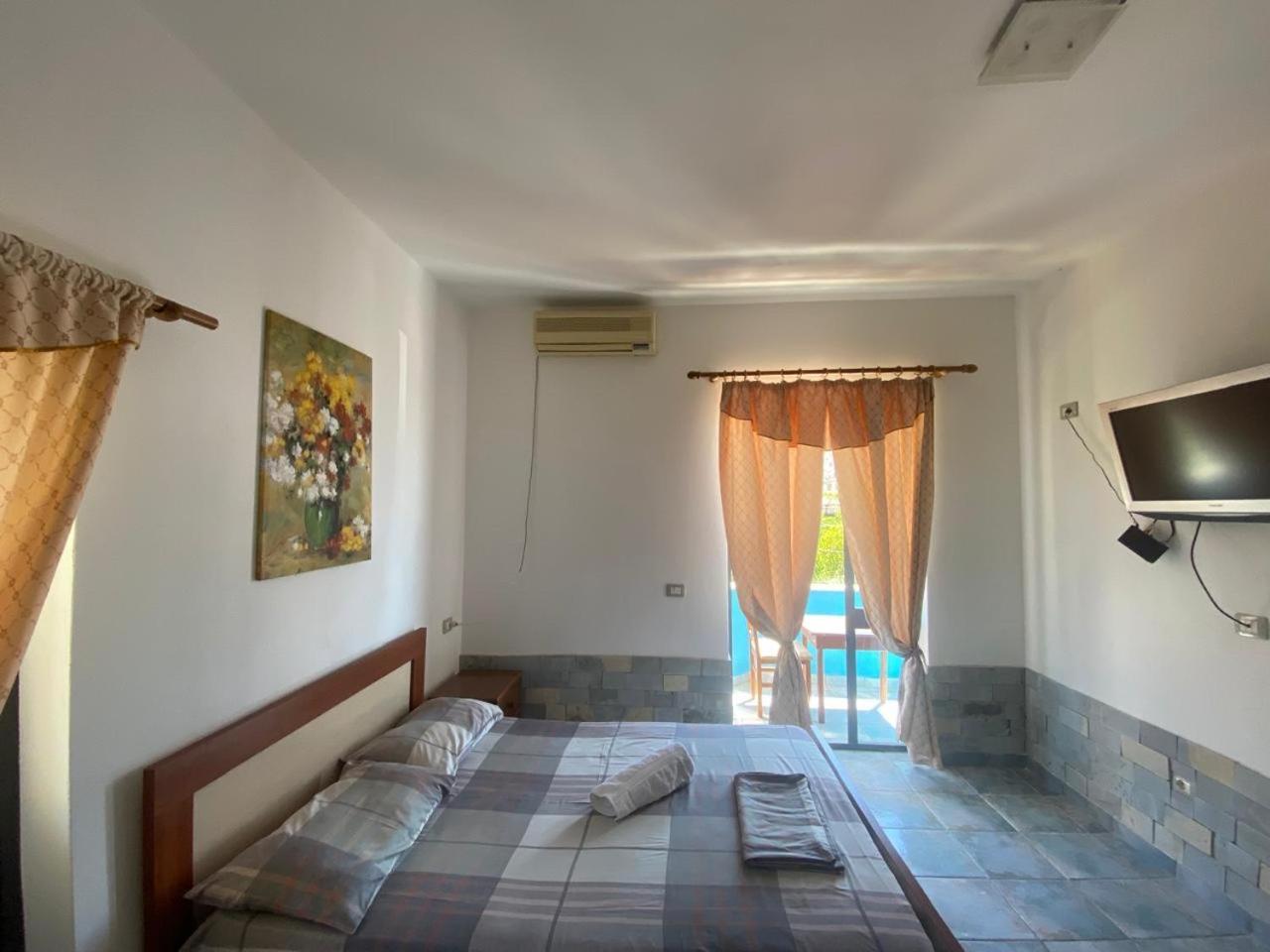 Hotel Adriatik Shëngjin Εξωτερικό φωτογραφία